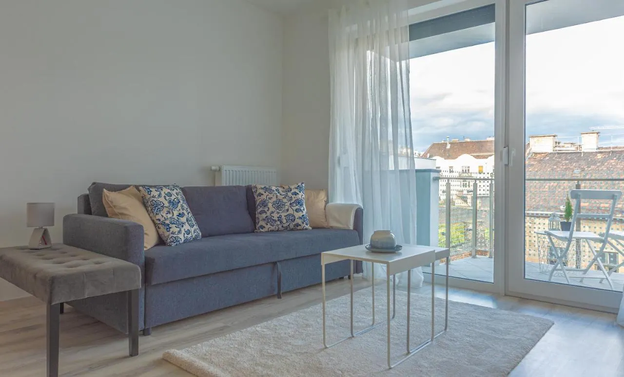 Dob36 Apartment With Free Private Parking And Balcony Budapest