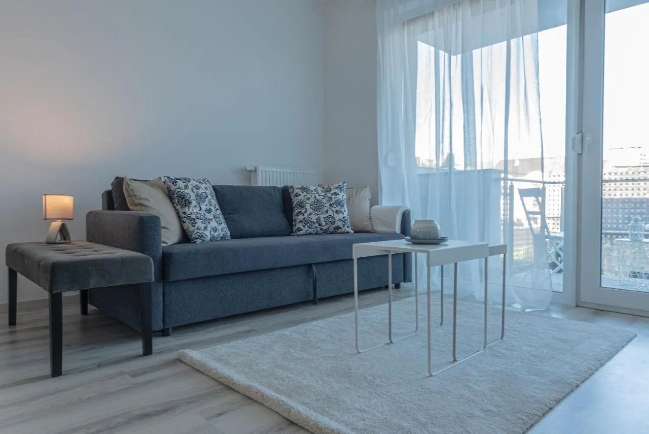 Dob36 Apartment With Free Private Parking And Balcony Budapest Hungría